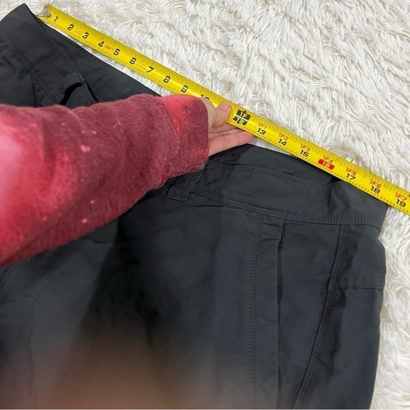 THE NORTH FACE Mens Gray Nylon Cargo Utility Shorts Size 40 - Picture 5 of 11